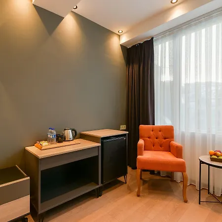 Alojamento de Acomodação e Pequeno-almoço Rise 3*